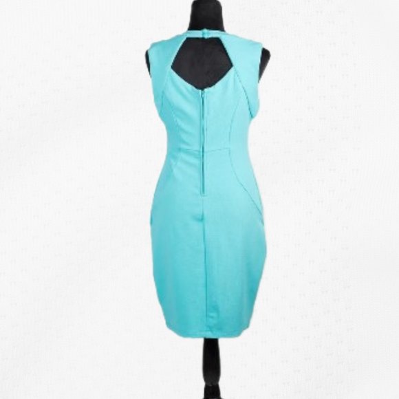 Bisou Bisou Casual Dress - Picture 2 of 3